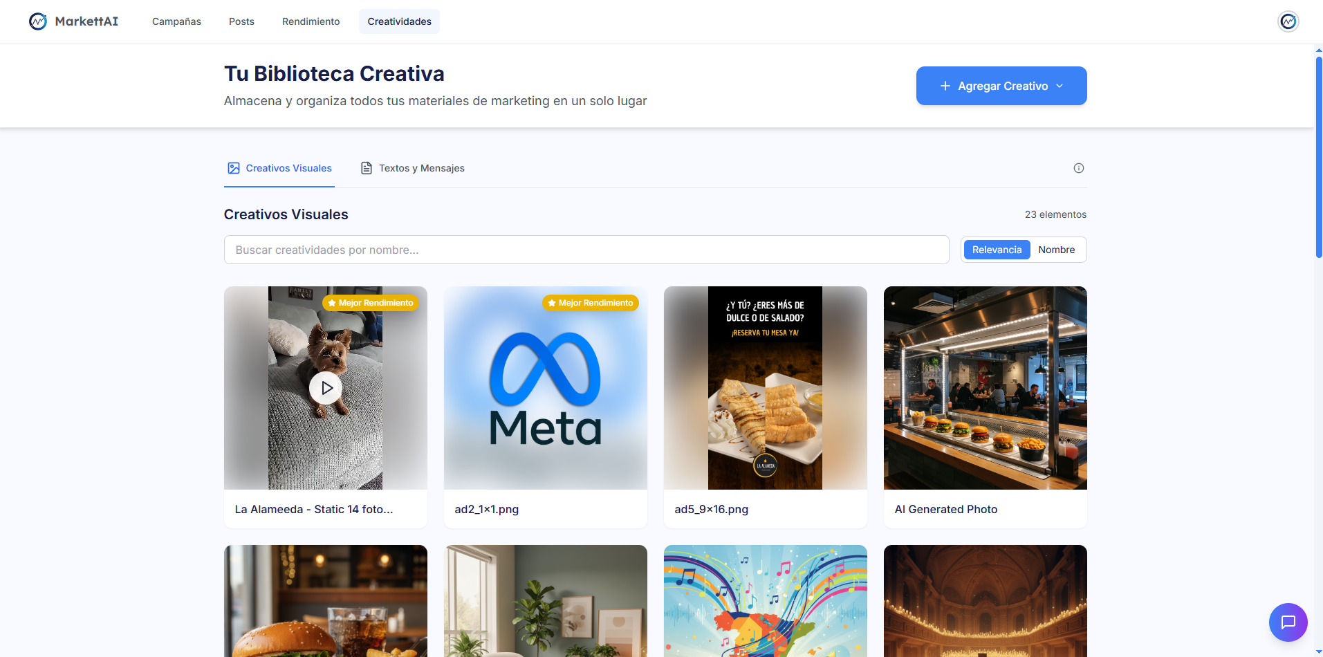 Vista de la pestaña Imágenes y Vídeos del Repositorio de Creatividades, mostrando las imágenes como tarjetas con métricas de rendimiento y botones para Subir y Generar con IA.